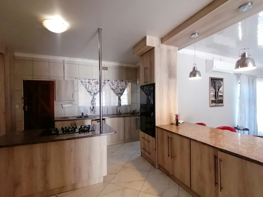 4 Bedroom Property for Sale in Klerksdorp Rural North West